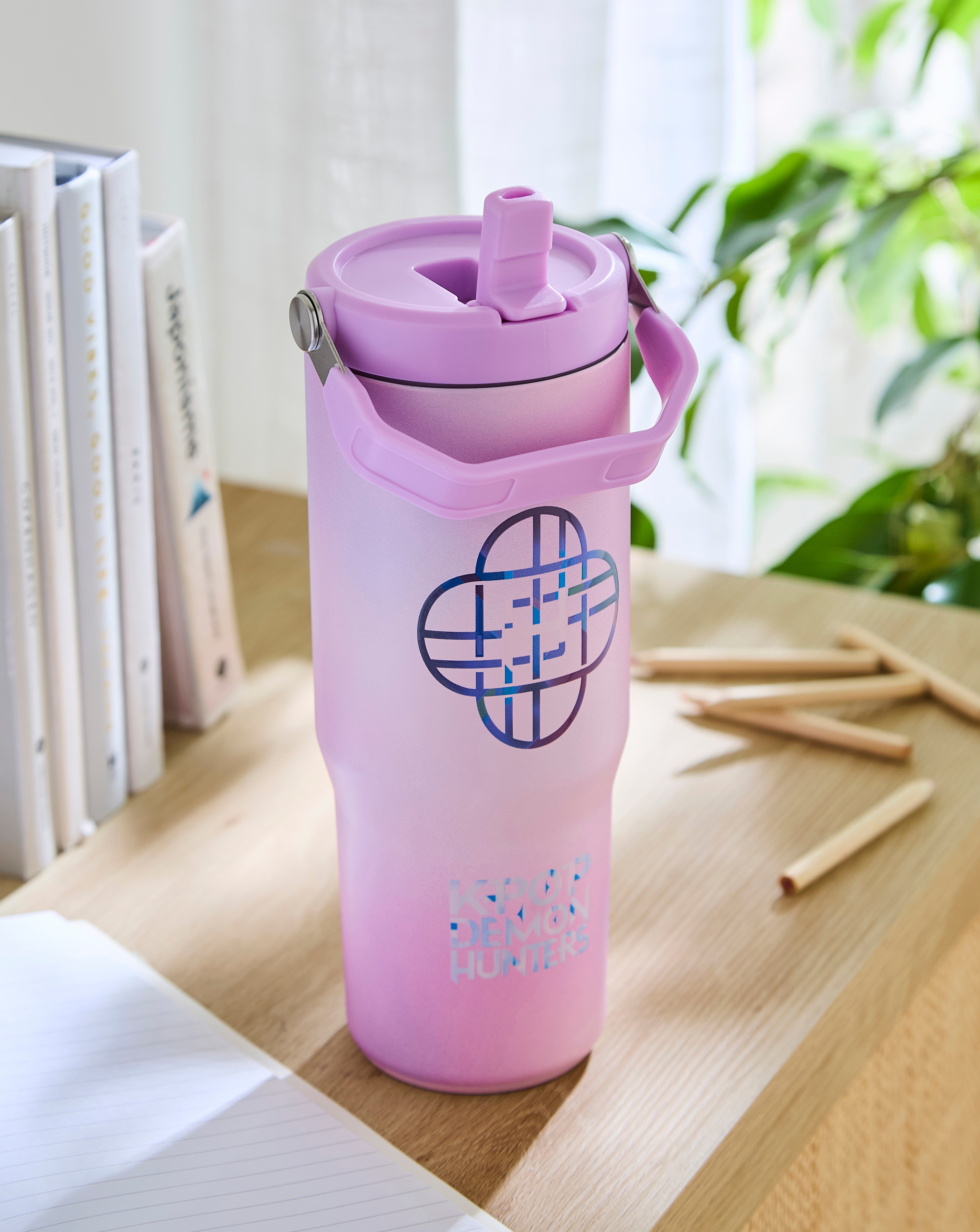 New In - KPop Demon Hunters 30oz Pitcher