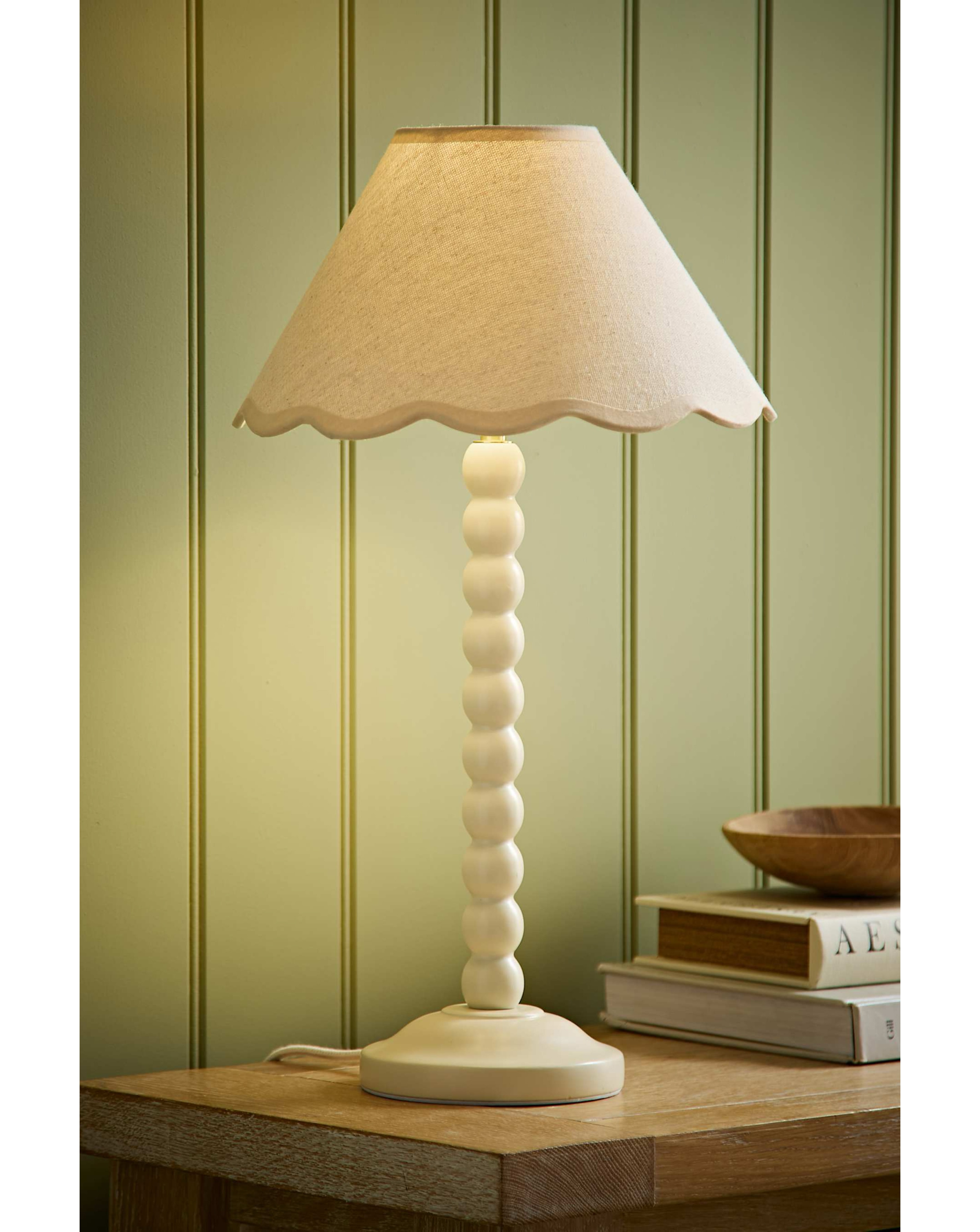 New In - Bobble Table Lamp Scallop Shade