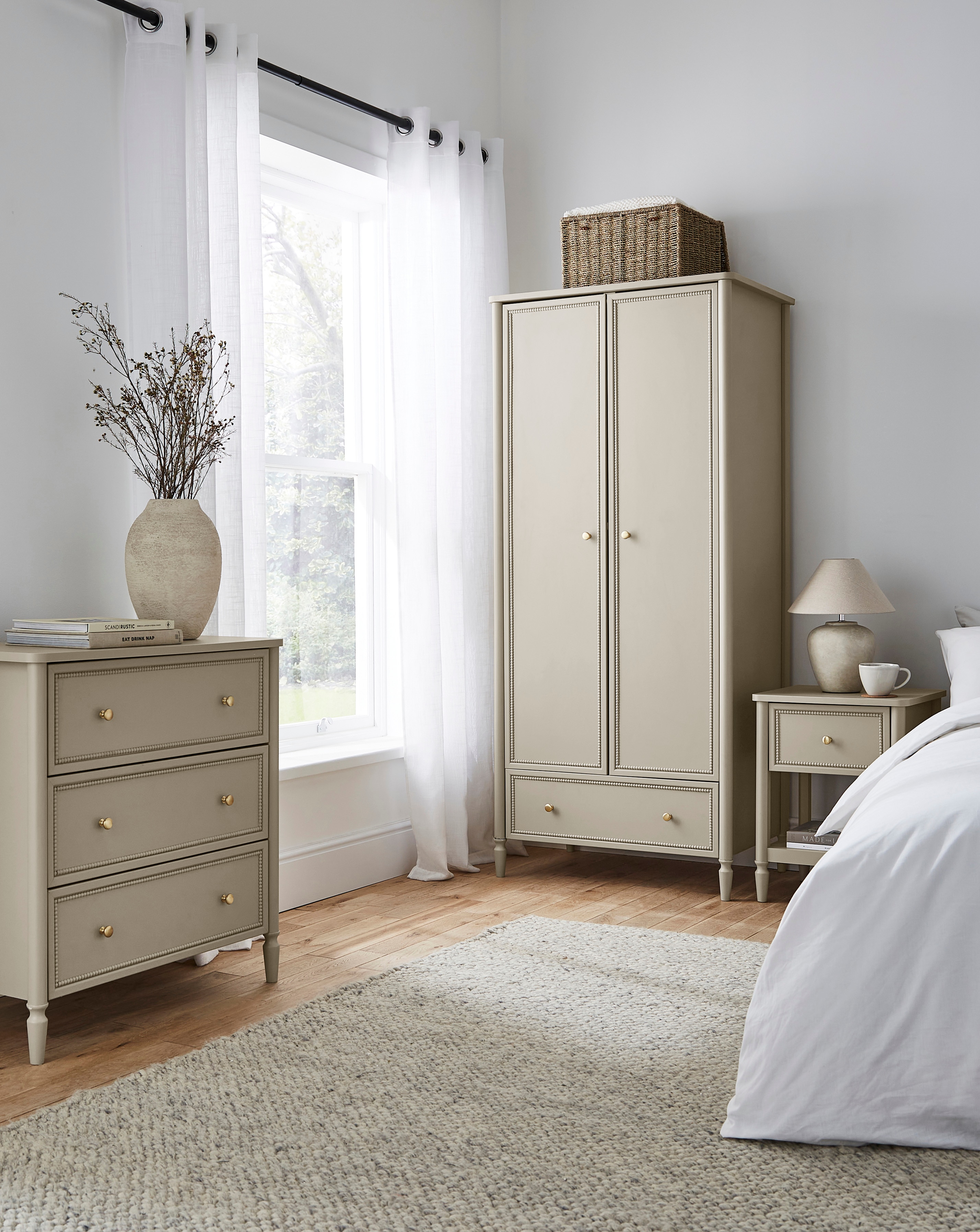 New In - Darcy Bobbin Trim 4 Piece Package