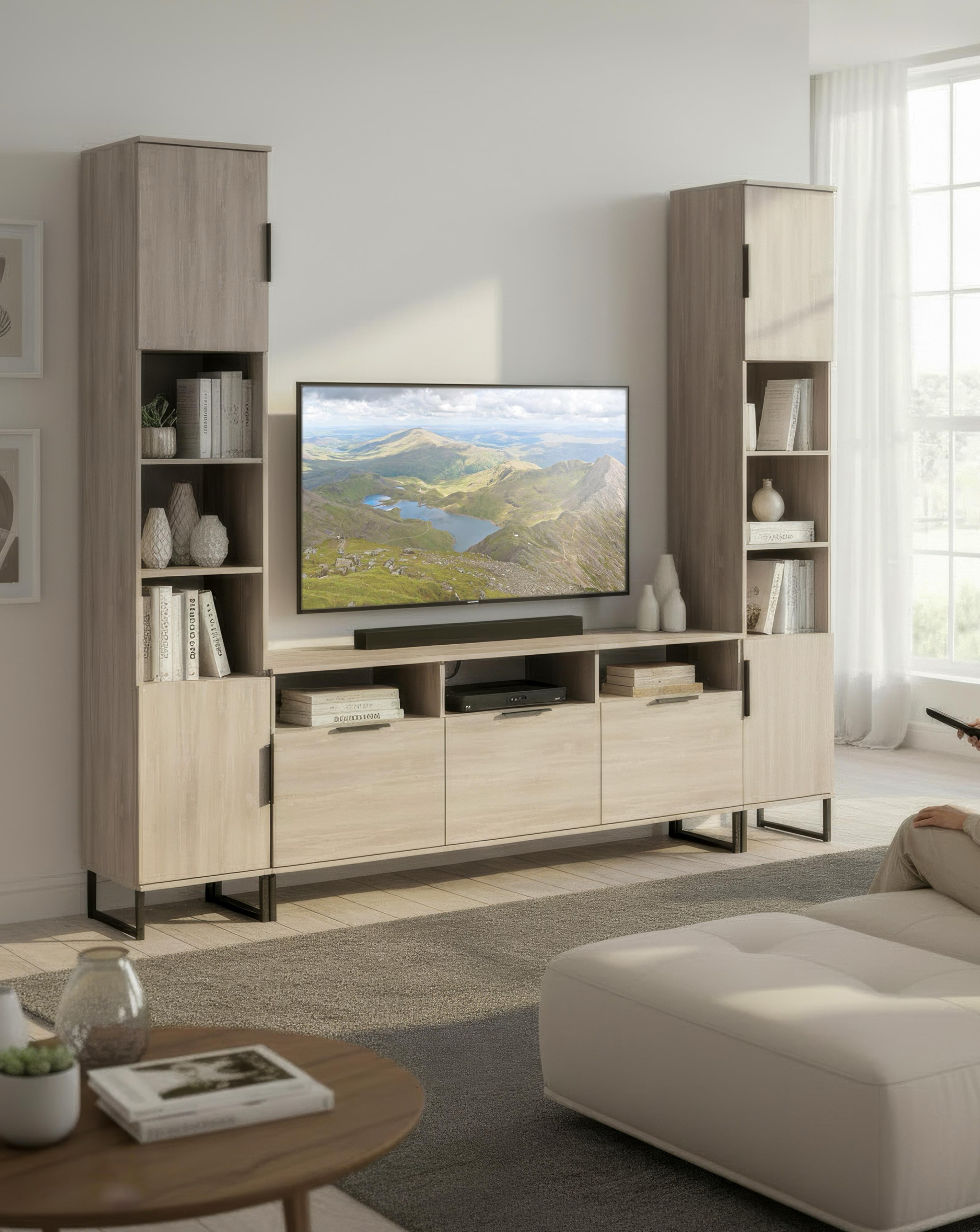 Hayden U-shape Media Unit