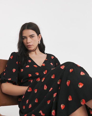 Simply Be Fruit Print Crinkle Wrap Midi Dress