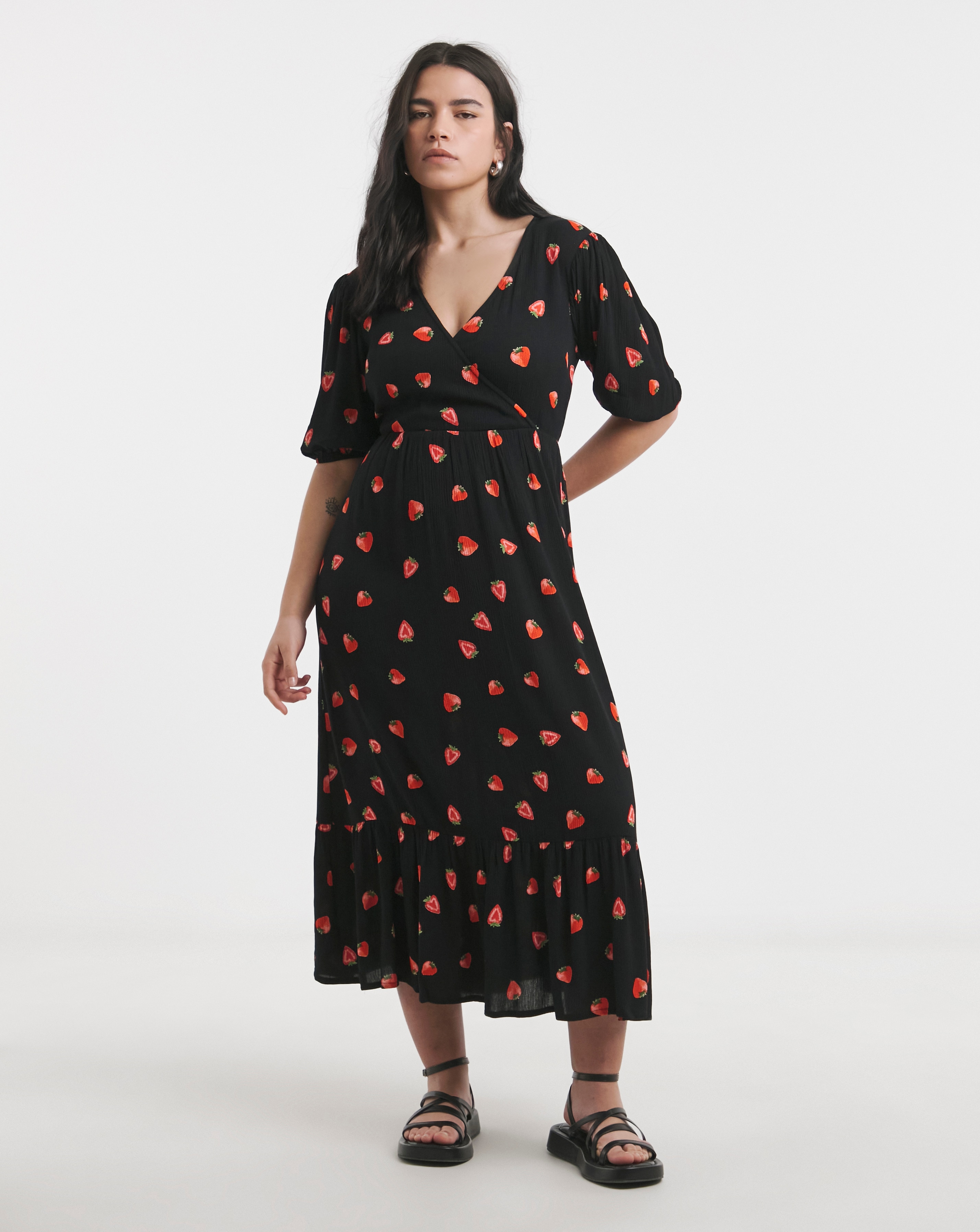 Simply Be Fruit Print Crinkle Maxi Dress