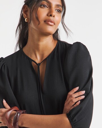 Simply Be Black Cinched Waist Midi Dress With Pockets