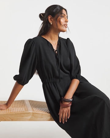 Simply Be Black Cinched Waist Midi Dress With Pockets