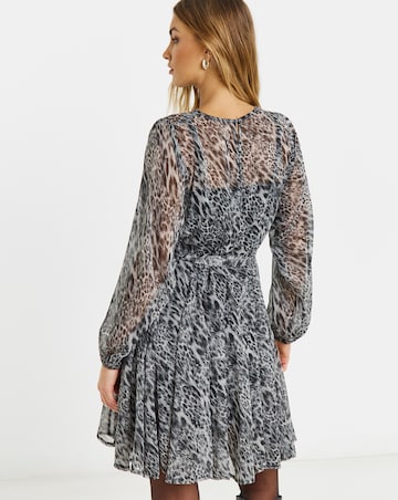 Simply Be Grey Leopard Skater Dress with Godet And Waist Tie Detail