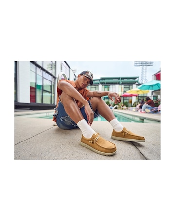 HEYDUDE Wally Canvas Shoe