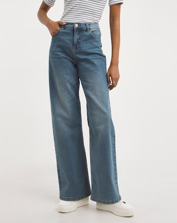 Light Mid Wash 24/7 Wide Leg Jeans