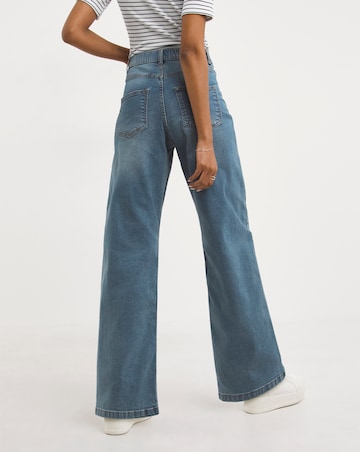 Light Mid Wash 24/7 Wide Leg Jeans