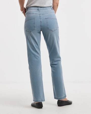 Light Wash 24/7 Straight Leg Jeans