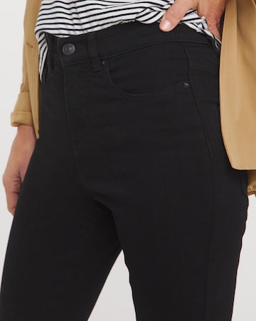 Black 24/7 Skinny Jeans