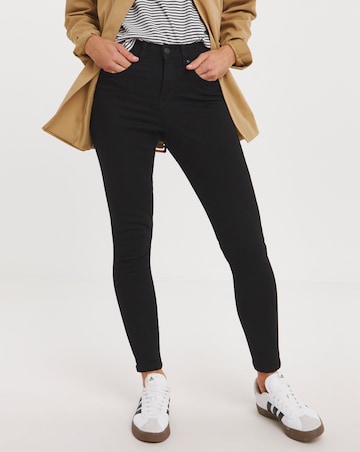 Black 24/7 Skinny Jeans