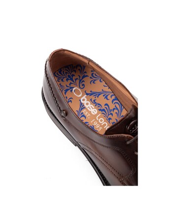 Base London Sleeve Lace Up Shoe