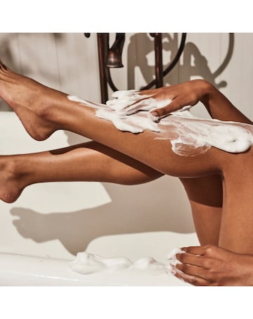 Sundae Whipped Shower Foam - Hot Chocolate