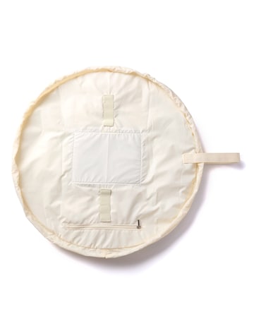 The Flat Lay Co.Marshmallow Drawstring Makeup Bag in Vanilla