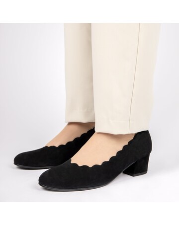 Gabor Gigi Wide Fit Court Shoes