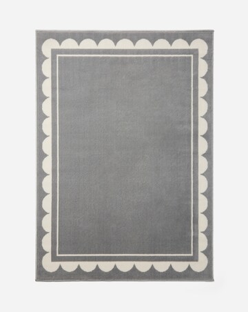 Maestro Scalloped Border Rug