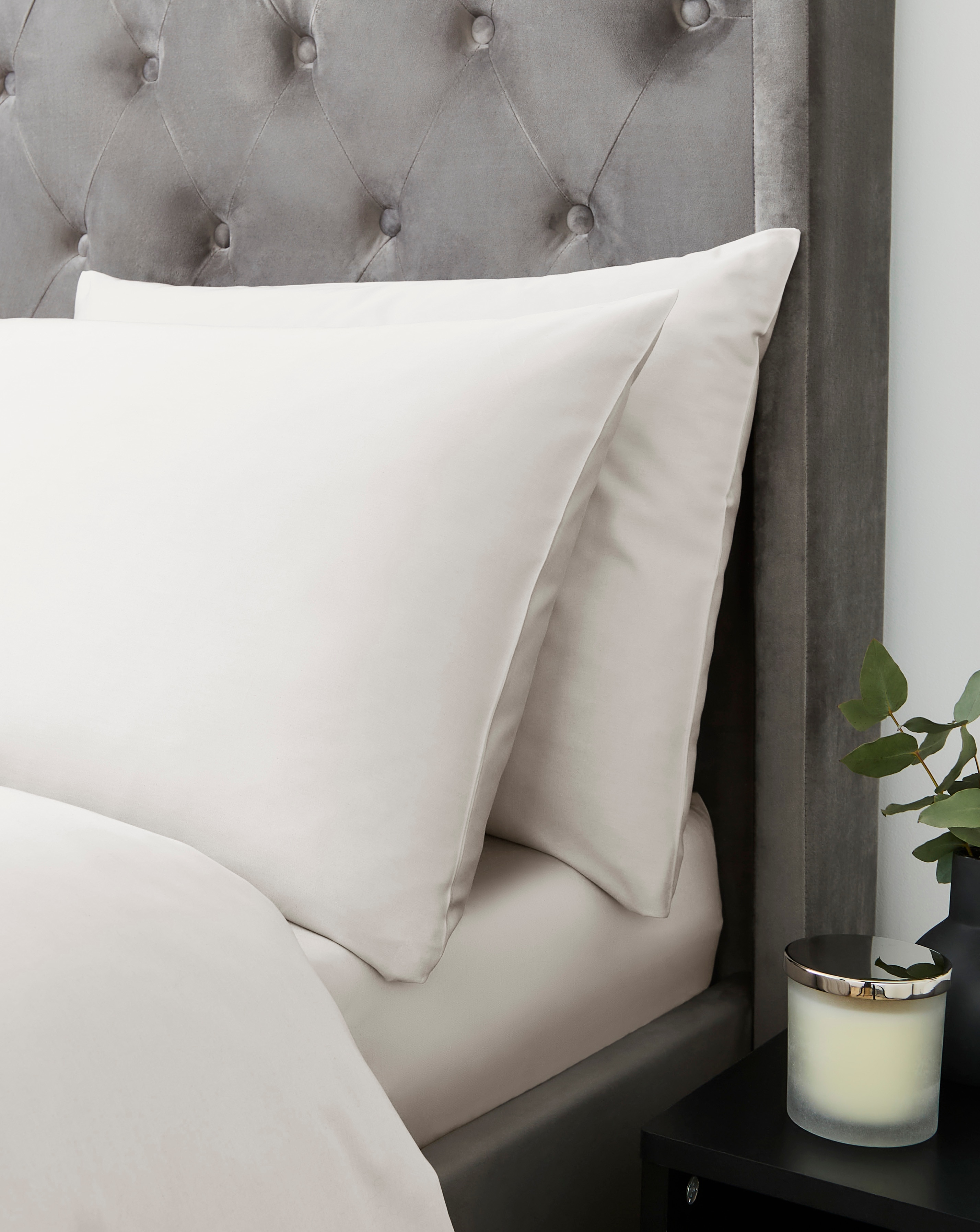 Hotel 300TC Pillowcases - White