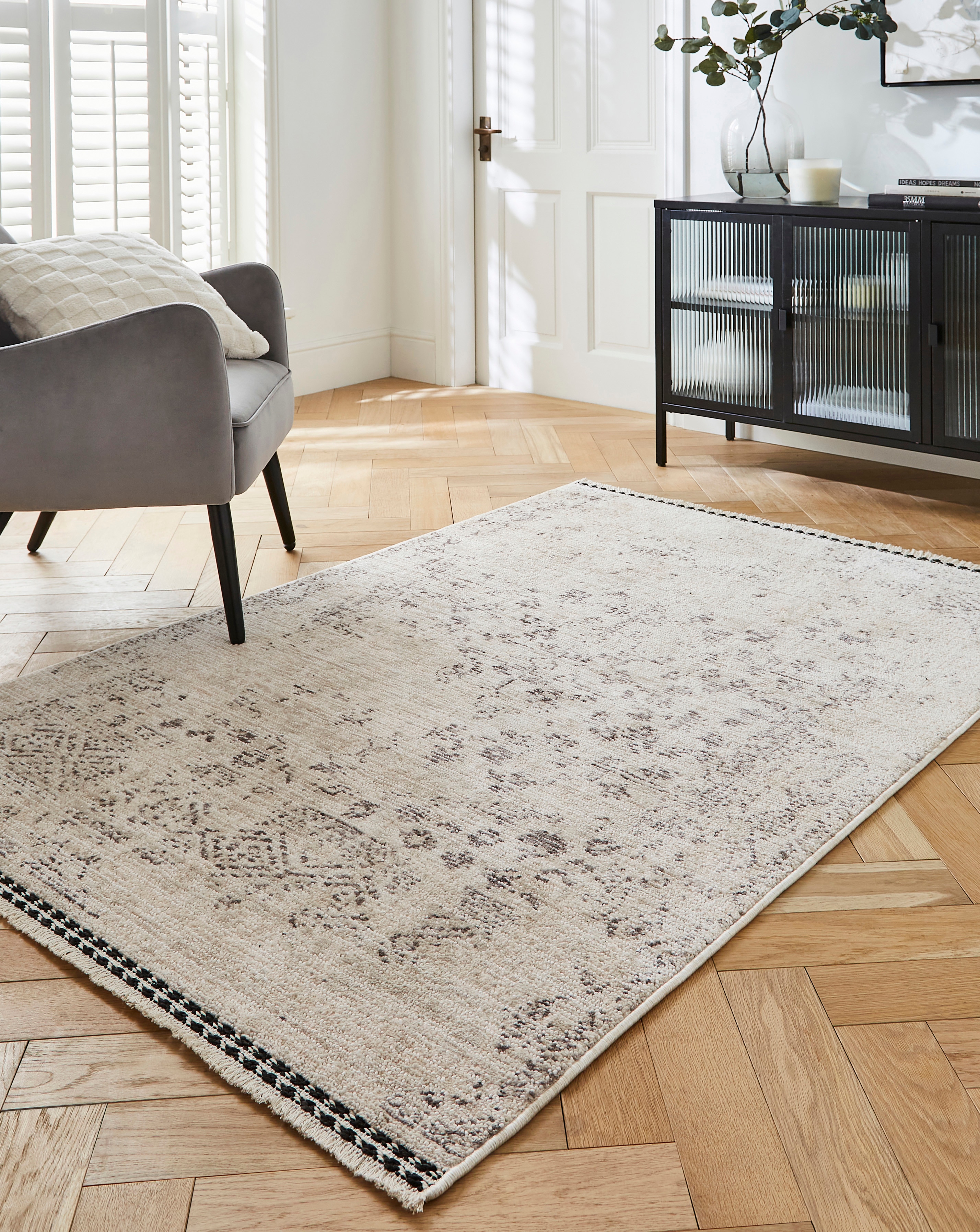 Mateo Textured Vintage Woven Rug