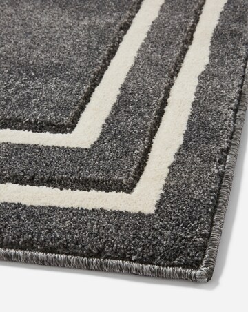 Sara Carved Border Rug