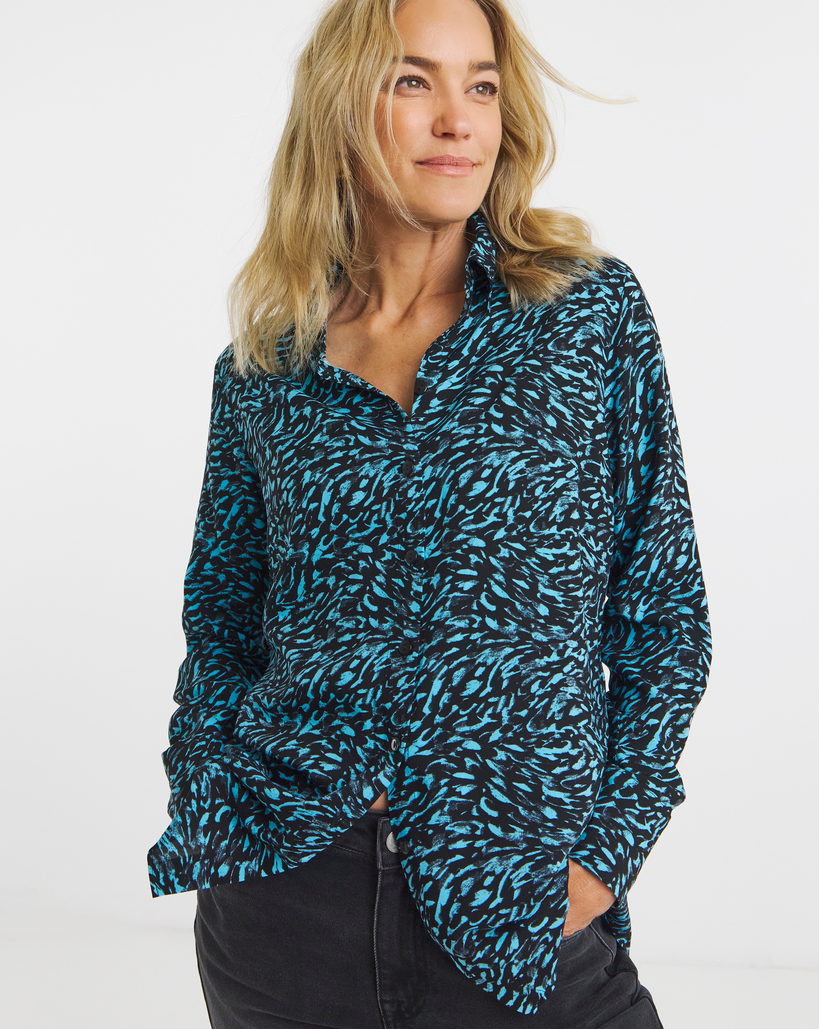 Dipped Back Viscose Shirt