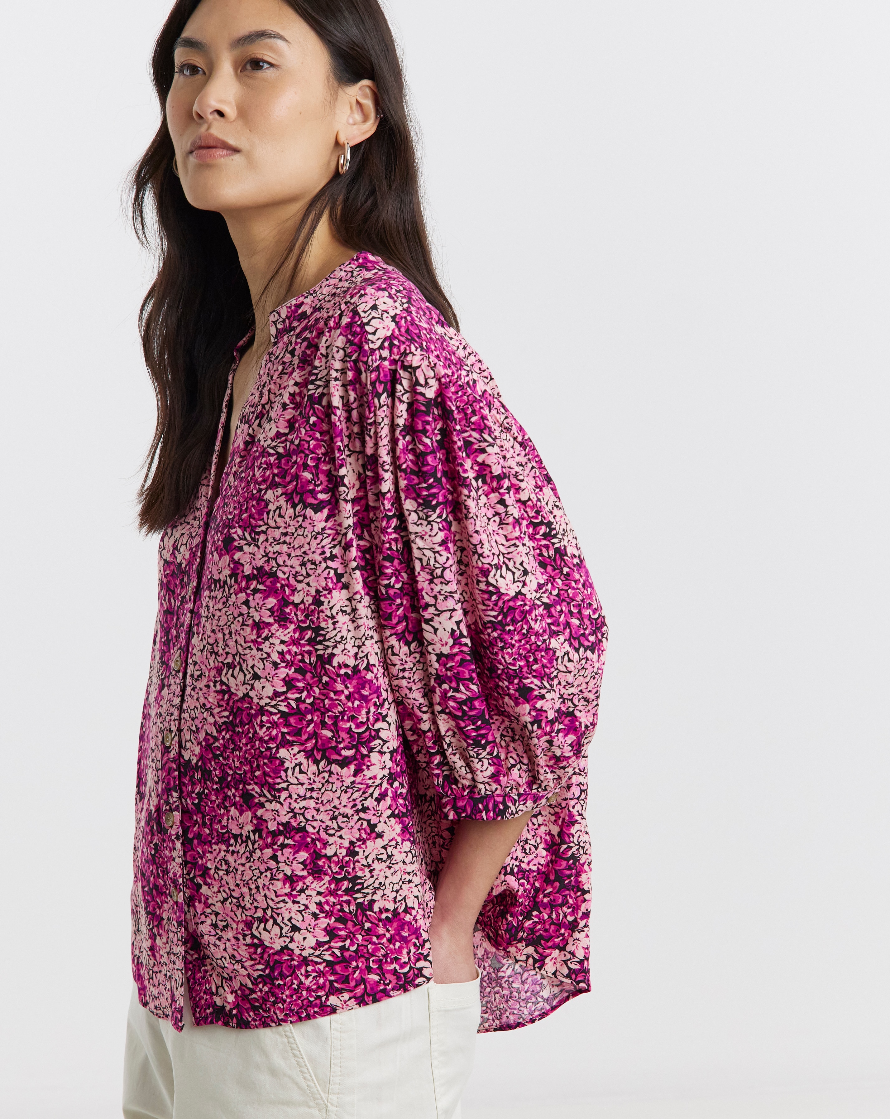 New In - Collarless Oversized Blouse