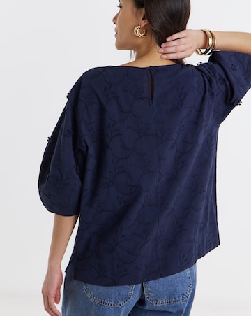 3D Floral Structured Short Sleeve Top