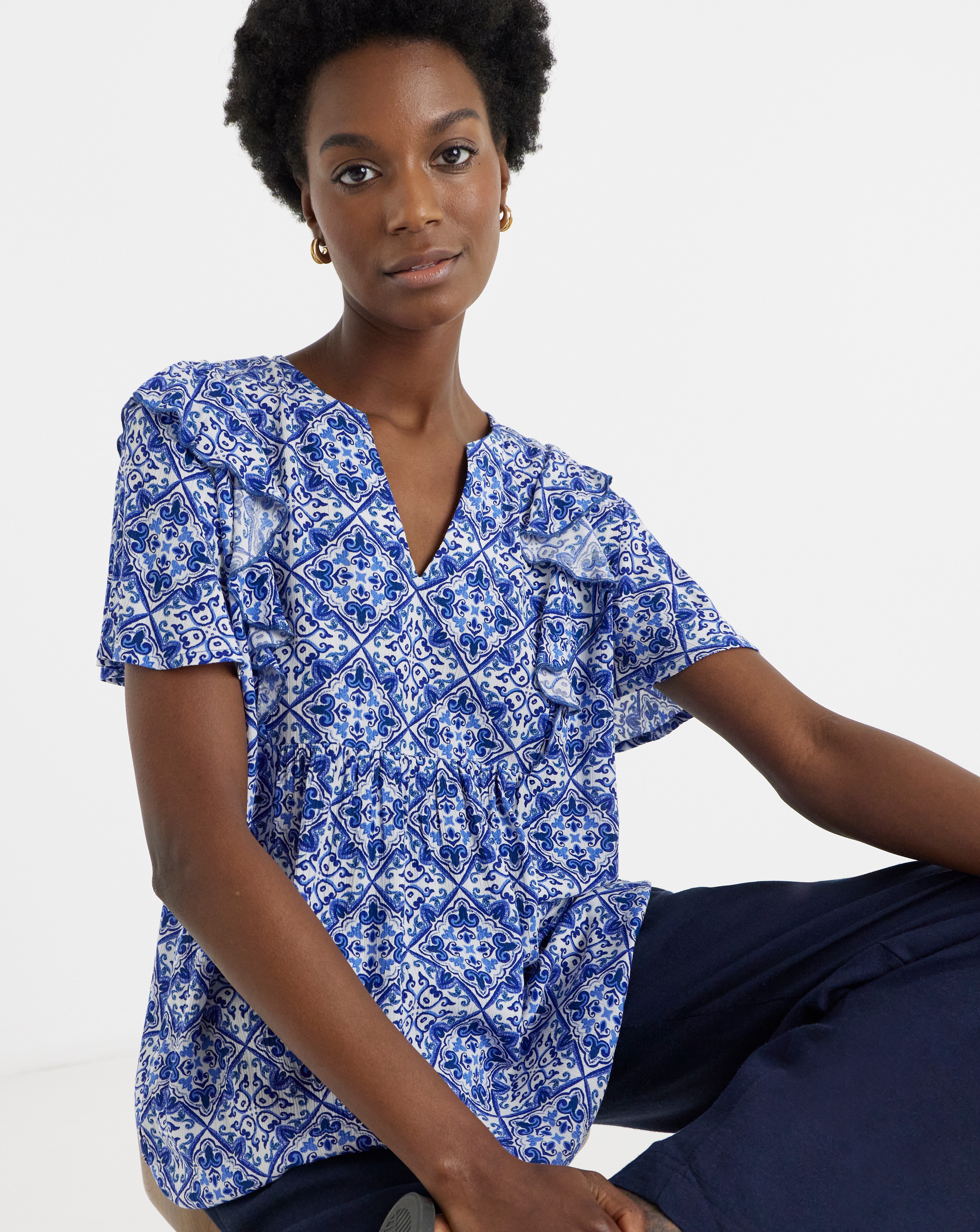 New In - Crinkle Tie Front Blouse