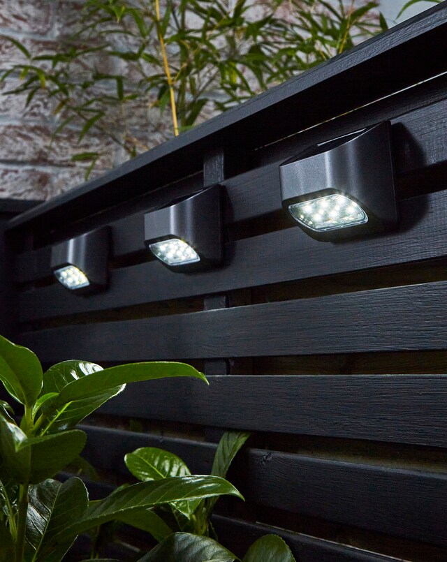Smart Garden Premium Fence Lights - White