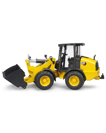 Bruder 1:16 CAT Wheel Loader Toy