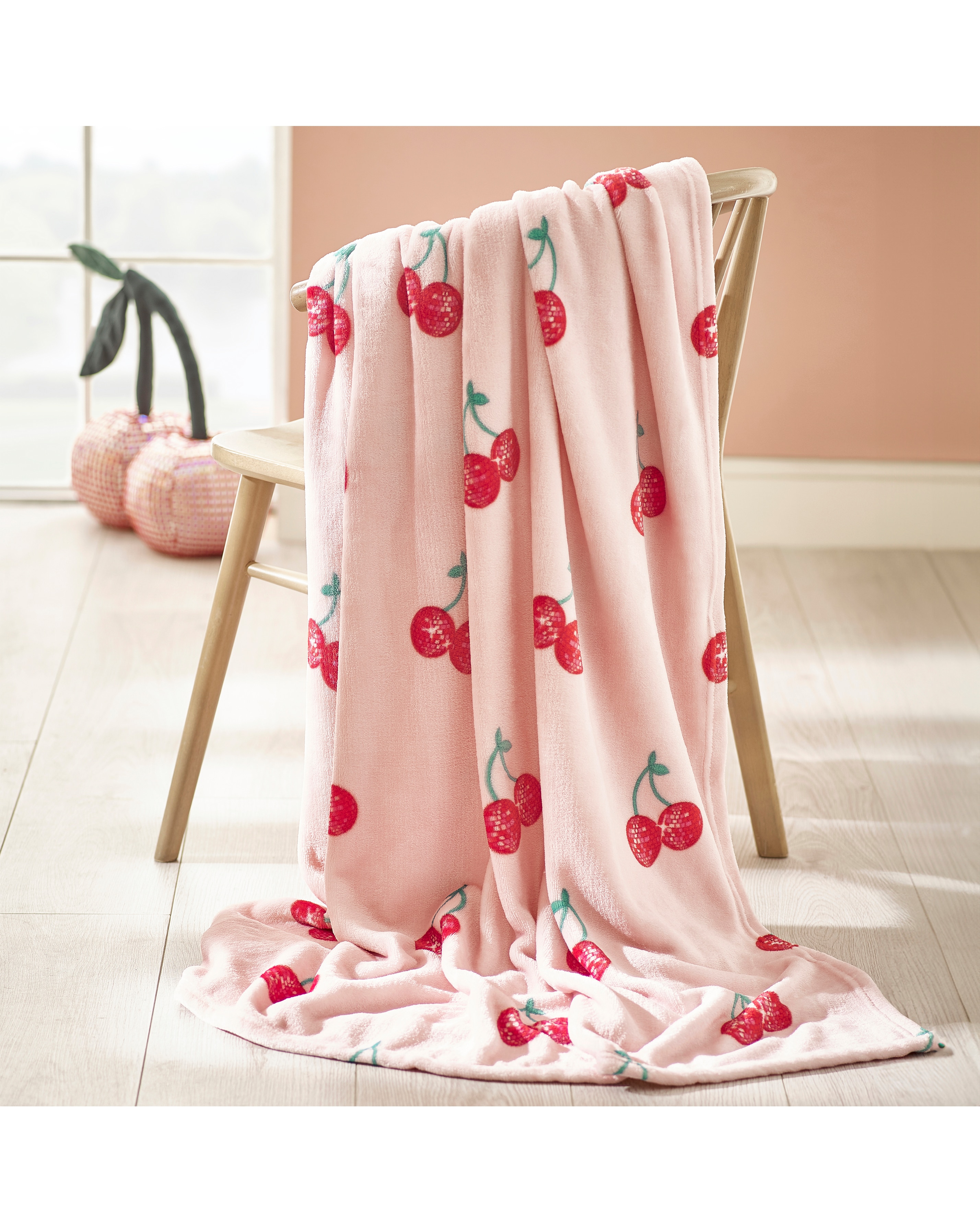 Catherine Lansfield Disco Cherries Throw