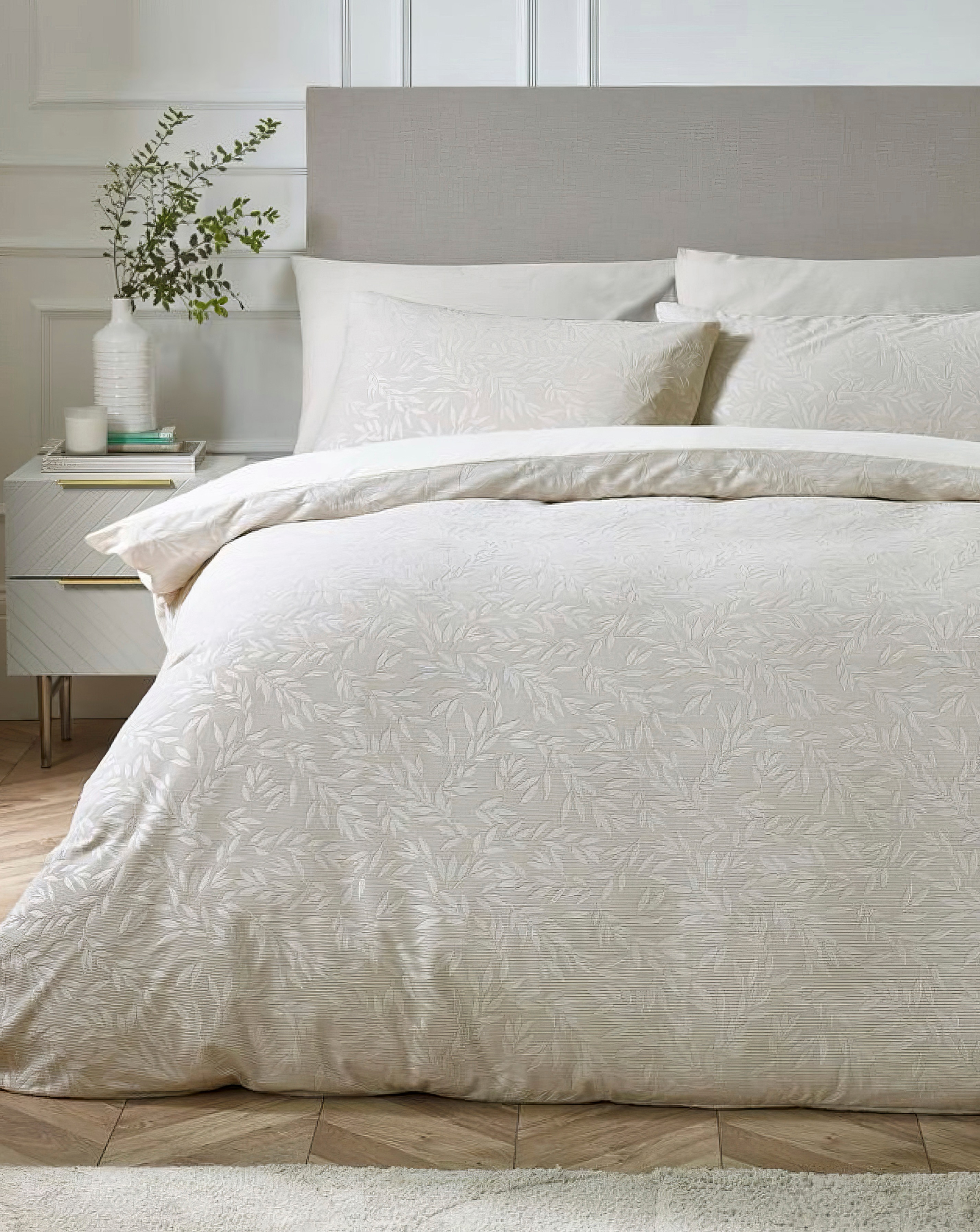 Catherine Lansfield Leaves Duvet Set