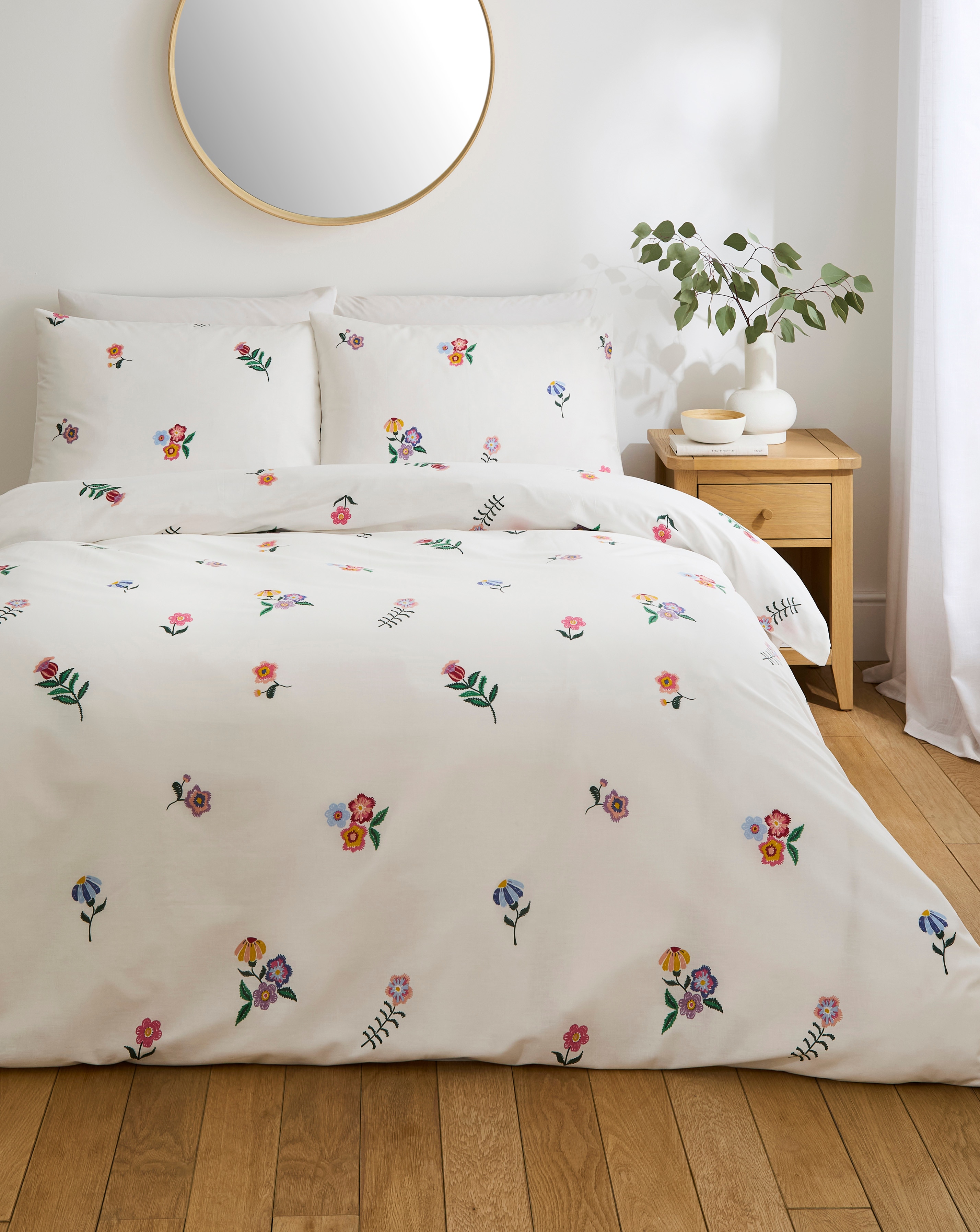 New In - Ivy Floral Cotton Blend Duvet Cover Set