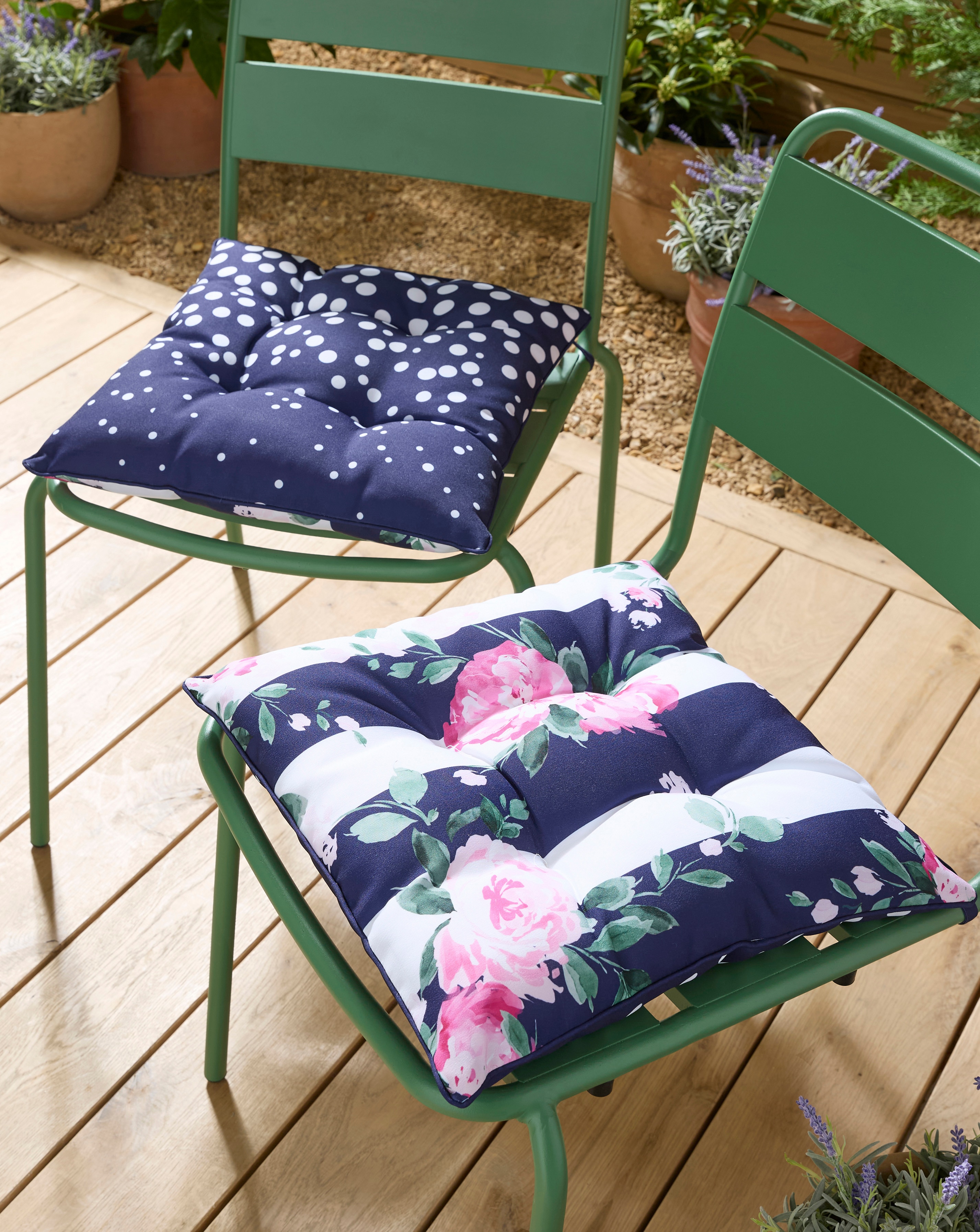 New In - Joanna Hope Spots Outdoor 2 Seat Pads