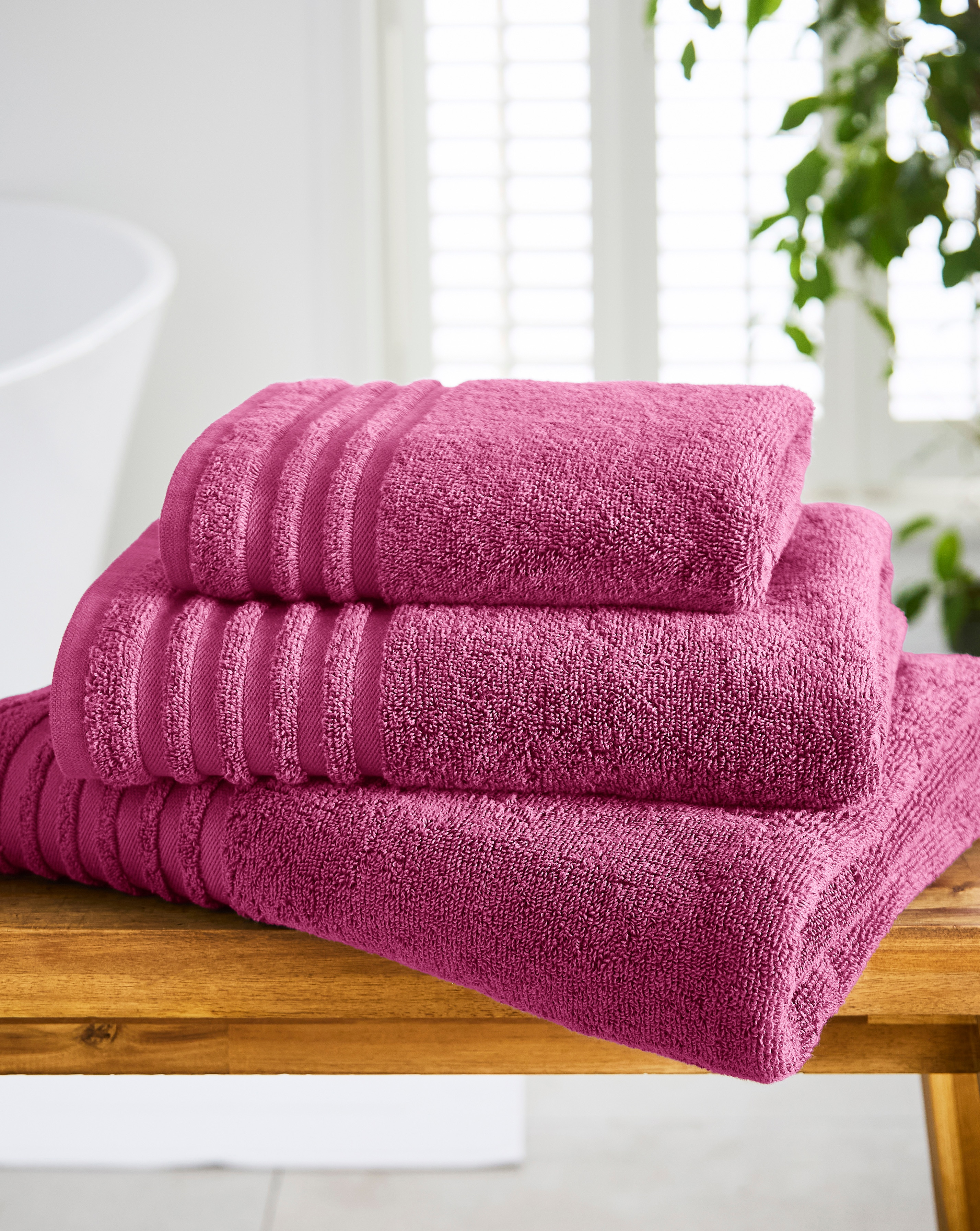 New In - Soft Snuggle 400GSM Towel - Hot Pink
