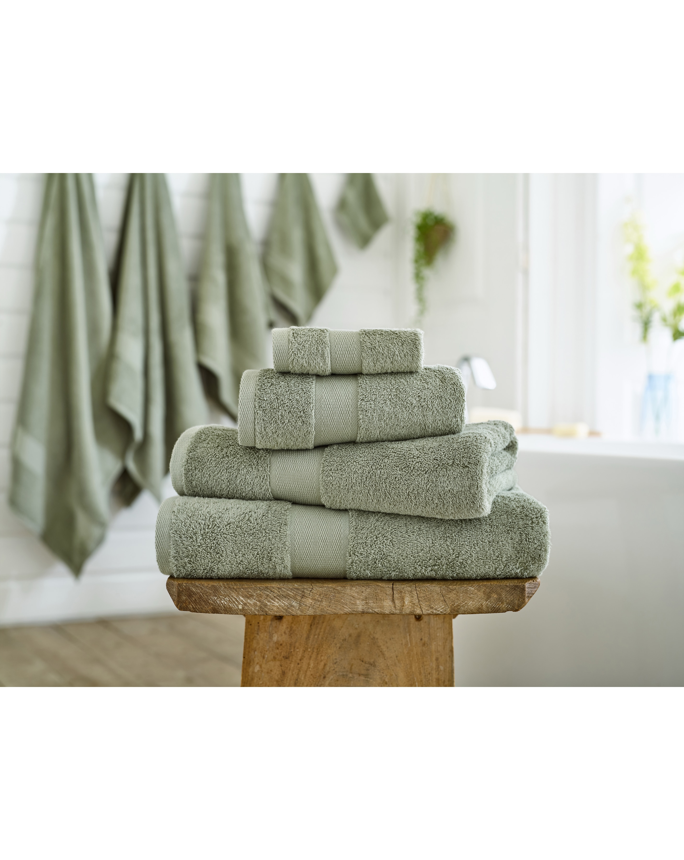 New In - Deyongs Egyptian Cotton 550gsm Towel
