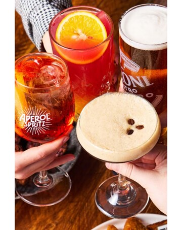 Bottomless Brunch for Two at Social Pubs & Kitchens - 124 Locations