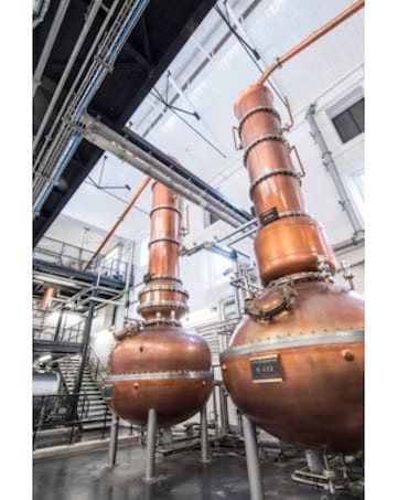 Bombay Sapphire Distillery Gin Cocktail Masterclass & Tour for Two E - Voucher