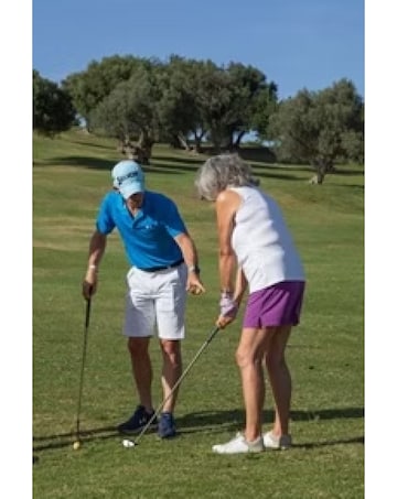 60 minute Golf Lesson with a PGA Professional E - Voucher -150 Locations