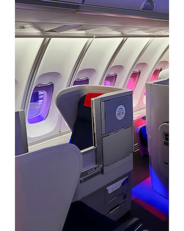 45 Minute Flight in a Real Boeing 747 Aircraft Simulator E-Voucher