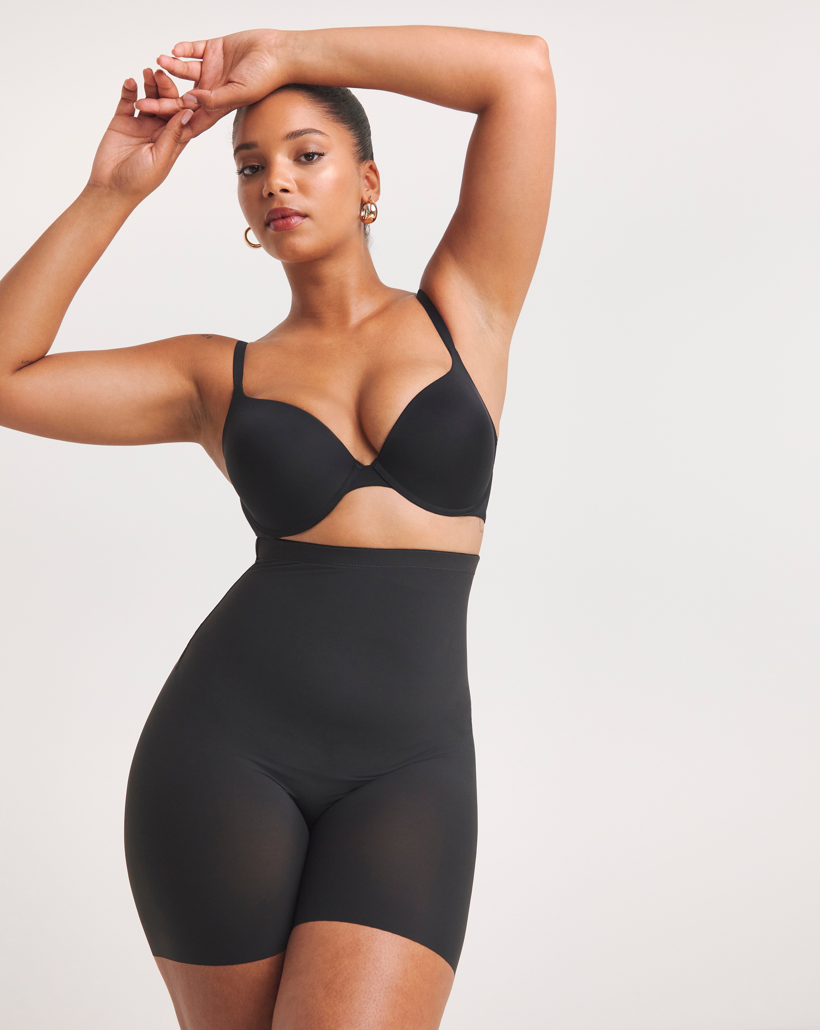 Maidenform Sleek Smoothers Shortie Black