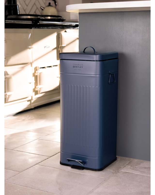 New In - Charles Bentley 30L Square Kitchen Bin