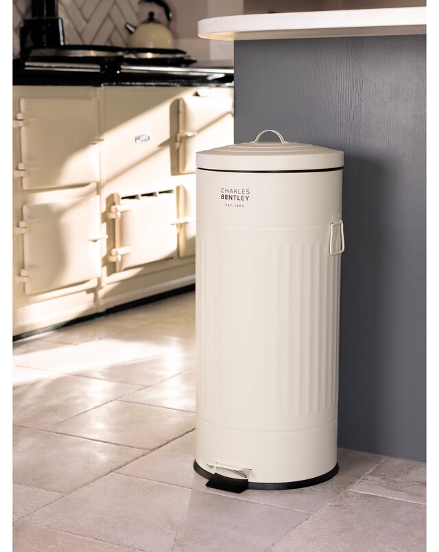 New In - Charles Bentley 30L Round Kitchen Bin