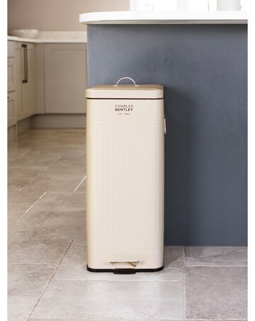Charles Bentley 30L Square Retro Kitchen Pedal Bin