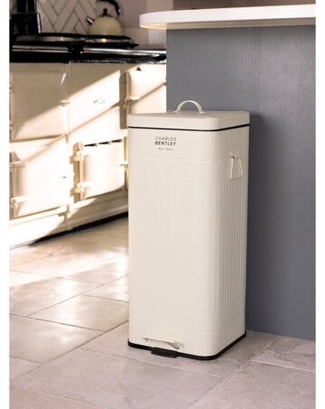 Charles Bentley 30L Square Retro Kitchen Pedal Bin