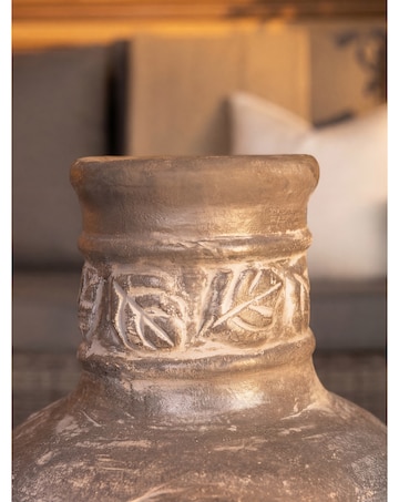 Charles Bentley Snug Granda Leaf Motif Clay Chimenea With Grill