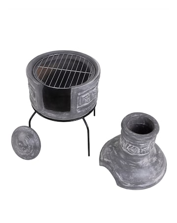 Charles Bentley Snug Granda Leaf Motif Clay Chimenea With Grill