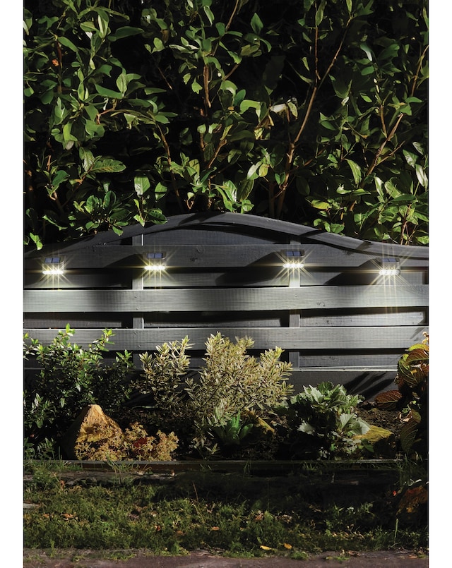 Premier Wall, Fence & Post Light 4pack