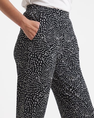 Printed Jersey Tapered Trouser