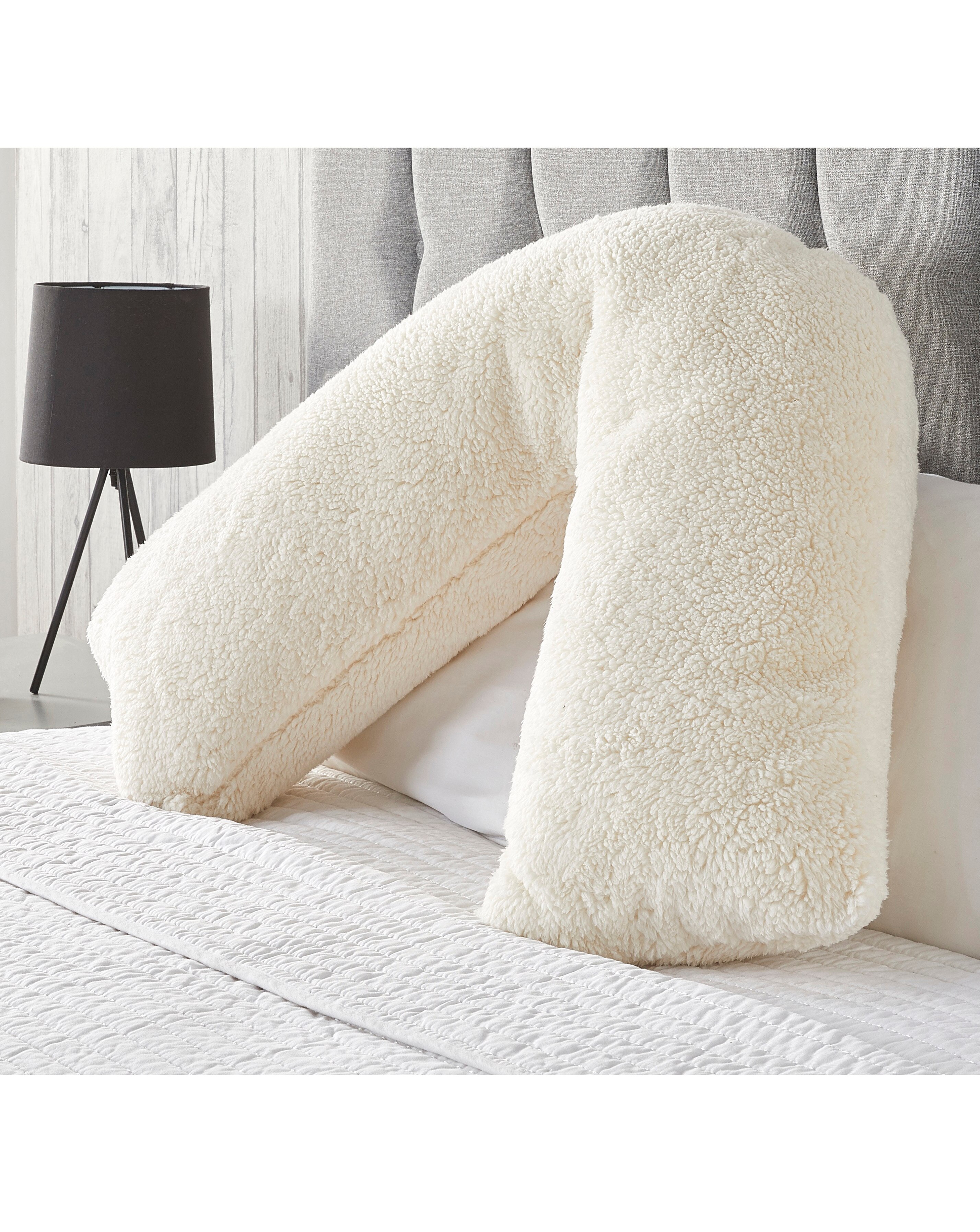 Huggleland Fluffy Fleece Teddy V Pillow - Cream