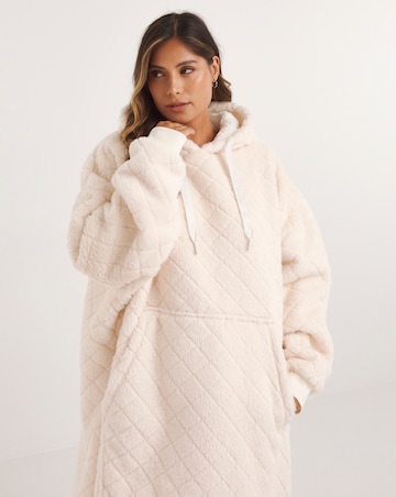 Pretty Secrets Supersoft Luxury Oversized Hooded Dress